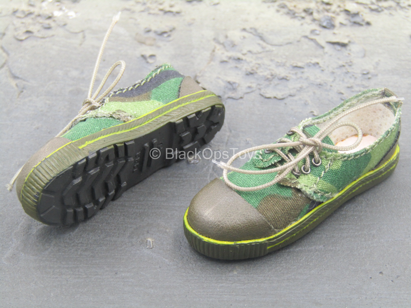 Chinese Peoples Armed Police Force Woodland Shoes Foot Type
