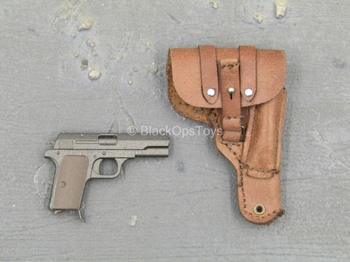 WWII - Luftwaffe Fighter Ace - Pistol w/Leather Like Sheath