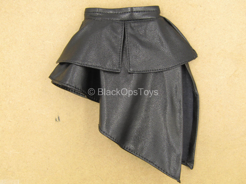 Load image into Gallery viewer, 1/12 - Krig-13 Black Spartan - Black Leather-Like Poncho w/Stickers
