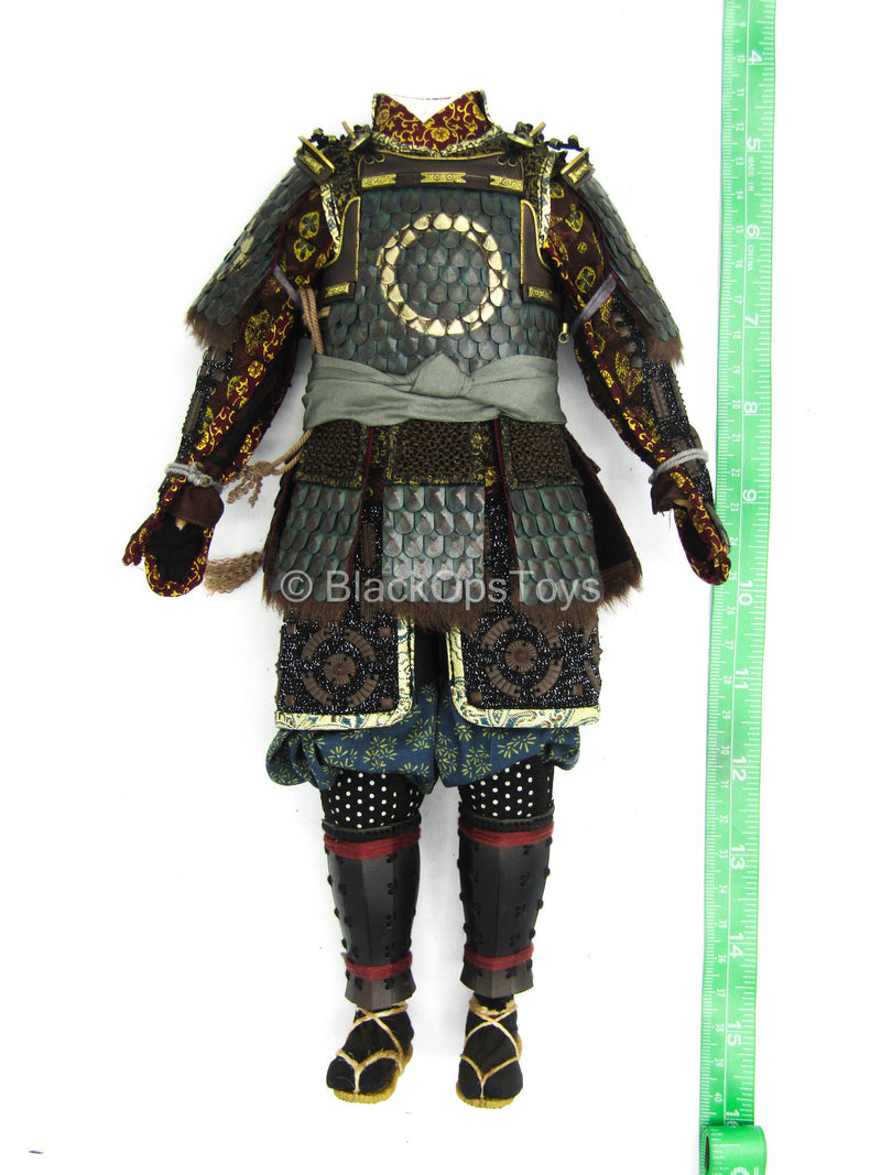 Load image into Gallery viewer, Brave Samurai - Male Body w/Full Samurai Armor Set
