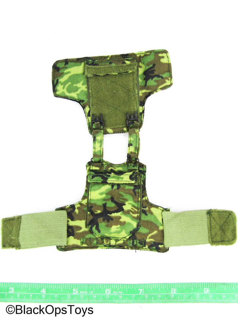 Load image into Gallery viewer, Toy Soldier - Woodland Camo Body Armor Vest
