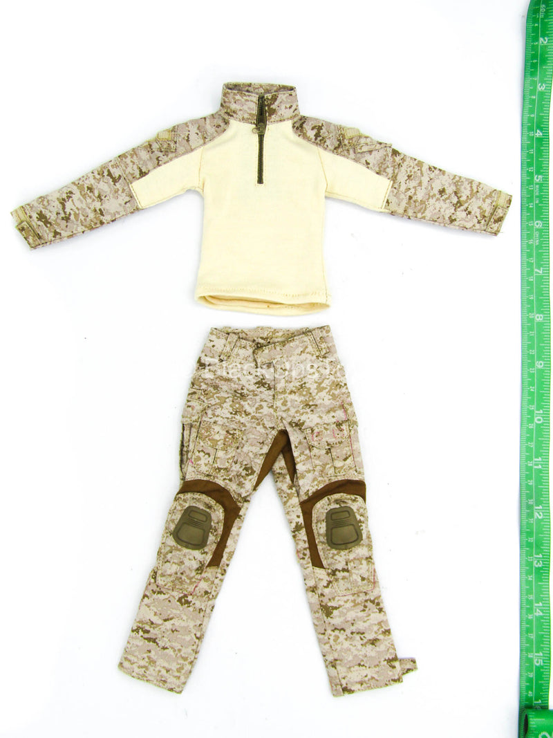Load image into Gallery viewer, 26th MEU Free Fall Insertion - AOR1 Combat Uniform Set
