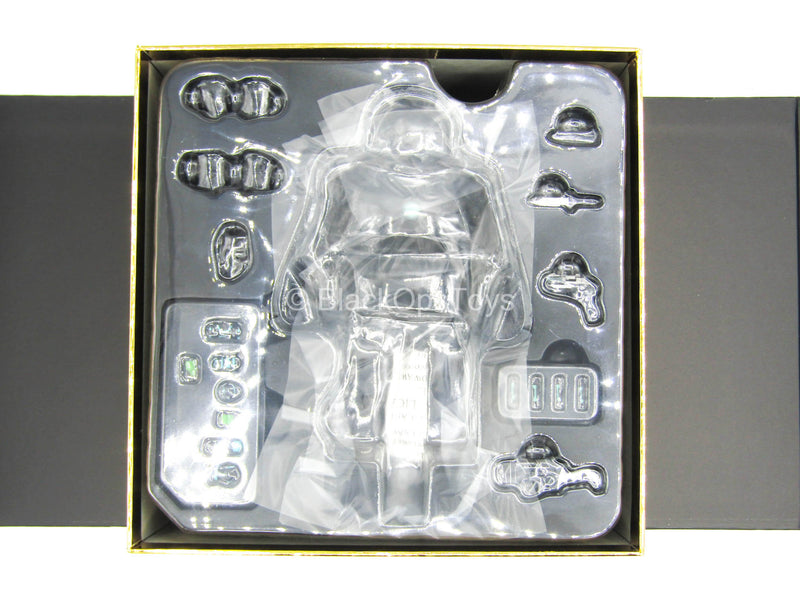 Load image into Gallery viewer, 1/12 - Krig-13 Black Spartan &amp; Krig: The Pale Driver - MINT IN BOX
