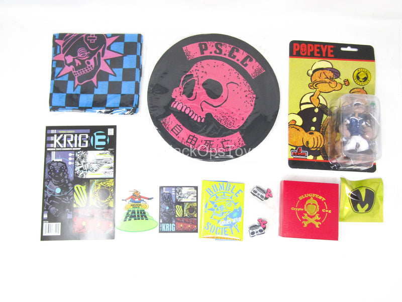 Load image into Gallery viewer, 1/12 - Krig-13 Black Spartan &amp; Krig: The Pale Driver - MINT IN BOX
