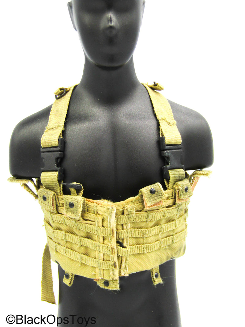 Load image into Gallery viewer, Toy Soldier - Tan MOLLE Chest Rig
