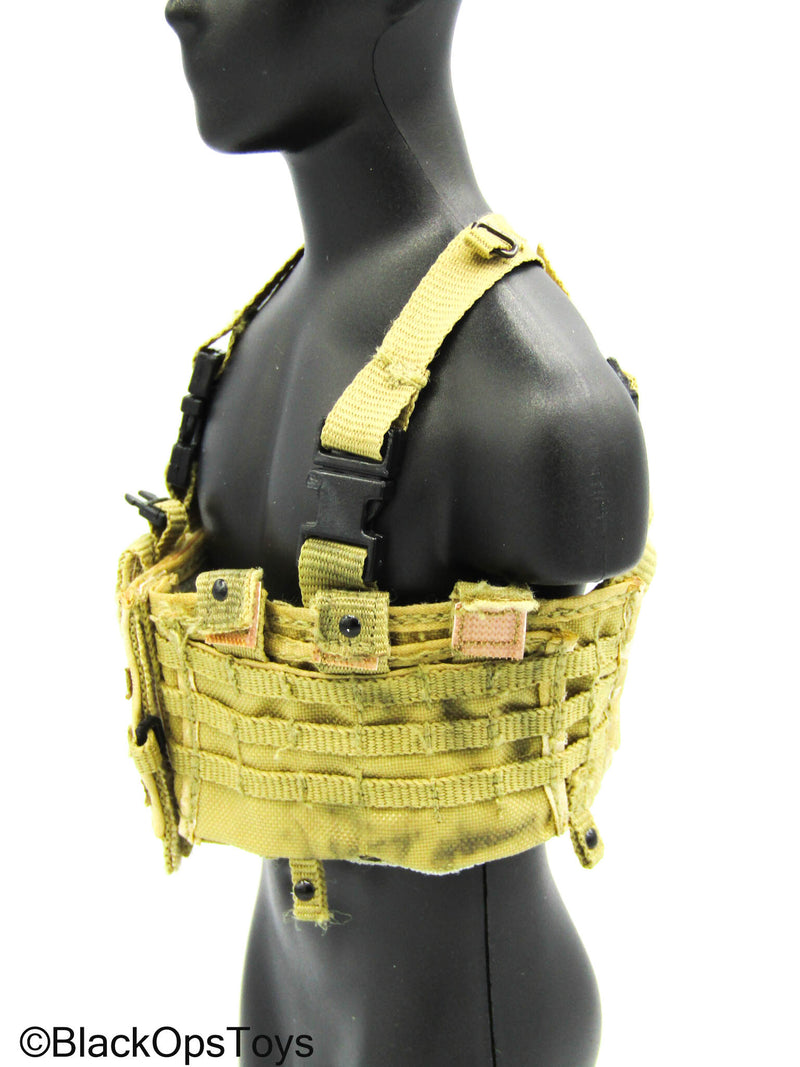 Load image into Gallery viewer, Toy Soldier - Tan MOLLE Chest Rig

