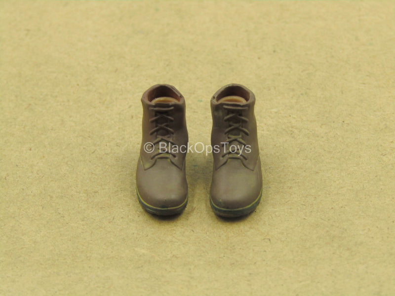 Load image into Gallery viewer, 1/12 - Terminator Dark Fate - T-800 - Brown Boots (Peg Type)
