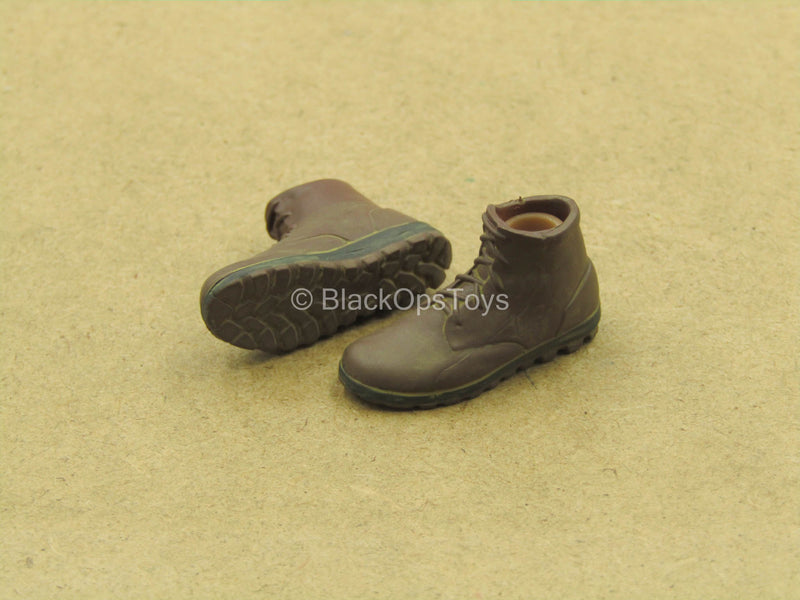 Load image into Gallery viewer, 1/12 - Terminator Dark Fate - T-800 - Brown Boots (Peg Type)
