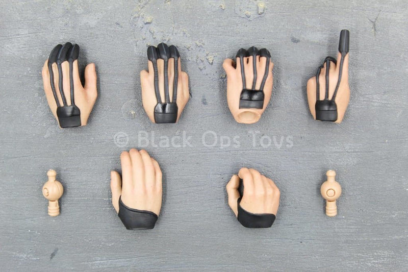 Load image into Gallery viewer, Avengers - Hawkeye - Hand Set (x6) w/Wrist Pegs (x2)
