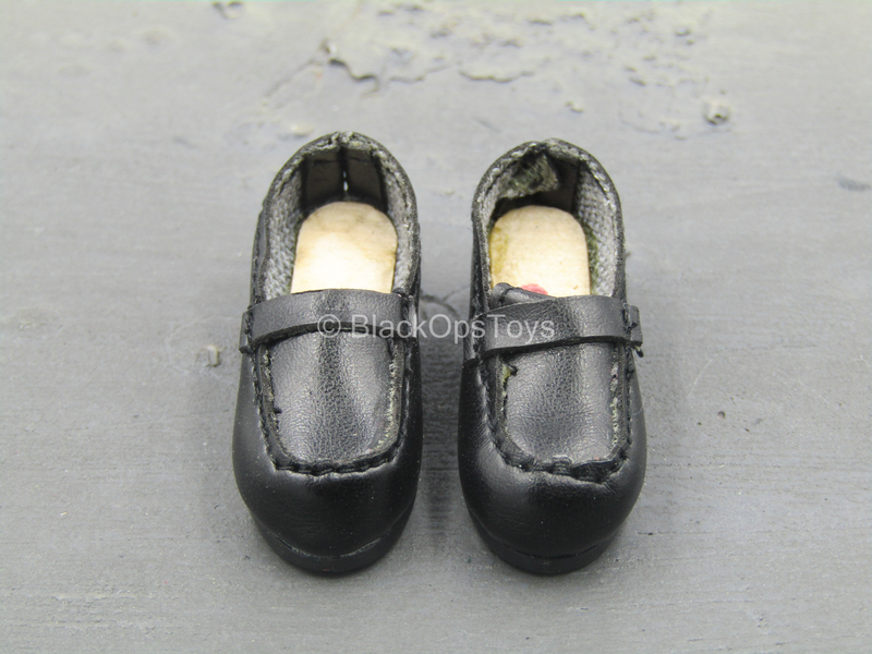 Load image into Gallery viewer, Blood Evolution - Black Shoes (Foot Type)
