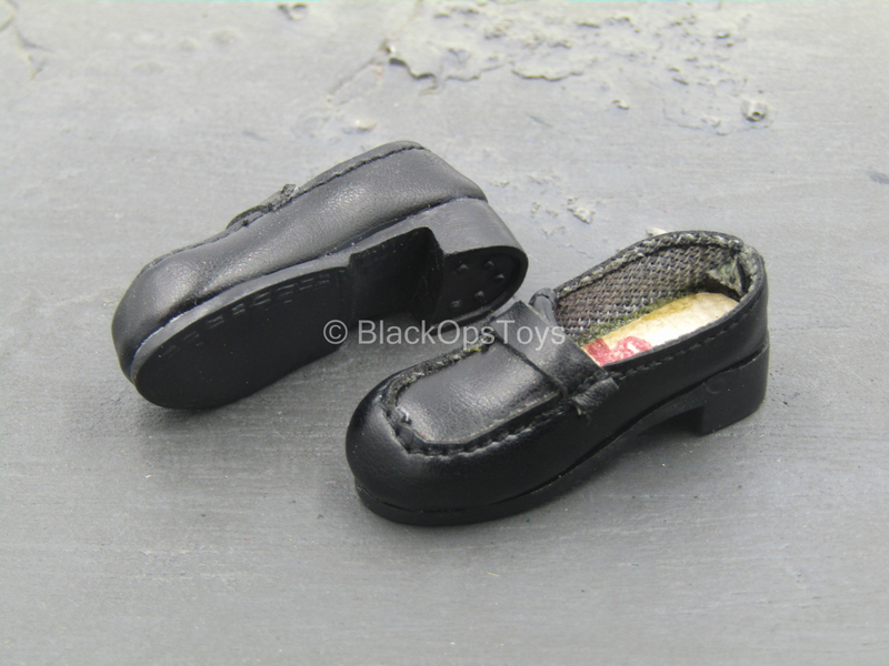 Load image into Gallery viewer, Blood Evolution - Black Shoes (Foot Type)
