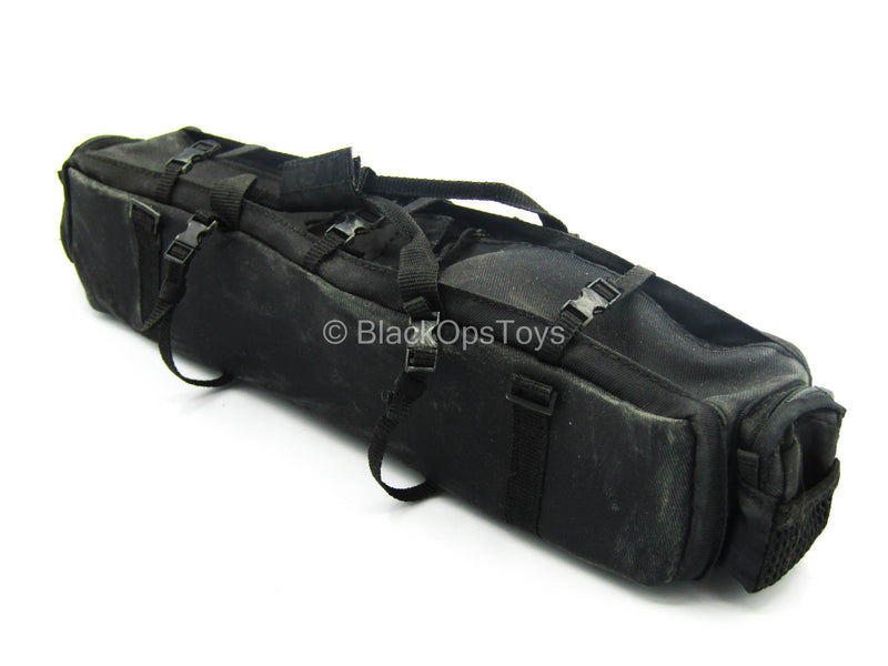 Load image into Gallery viewer, Gangsters Kingdom Spade 5 - Weathered Black Duffel Bag
