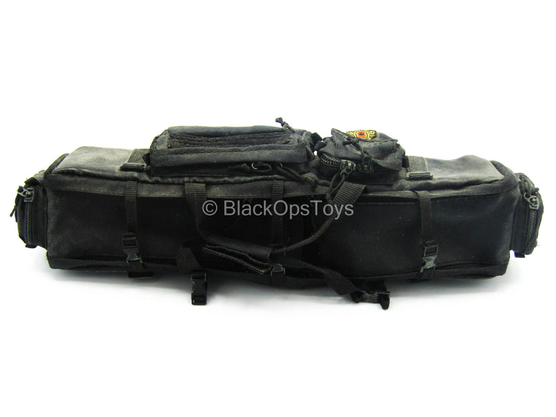 Load image into Gallery viewer, Gangsters Kingdom Spade 5 - Weathered Black Duffel Bag
