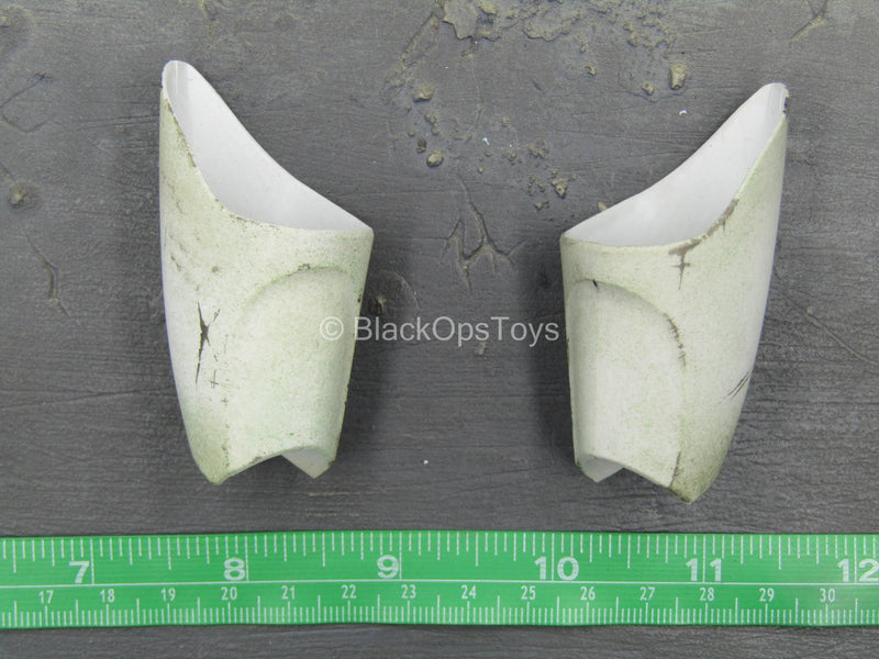 Load image into Gallery viewer, Star Wars - Captain Rex - Weathered Thigh Armor
