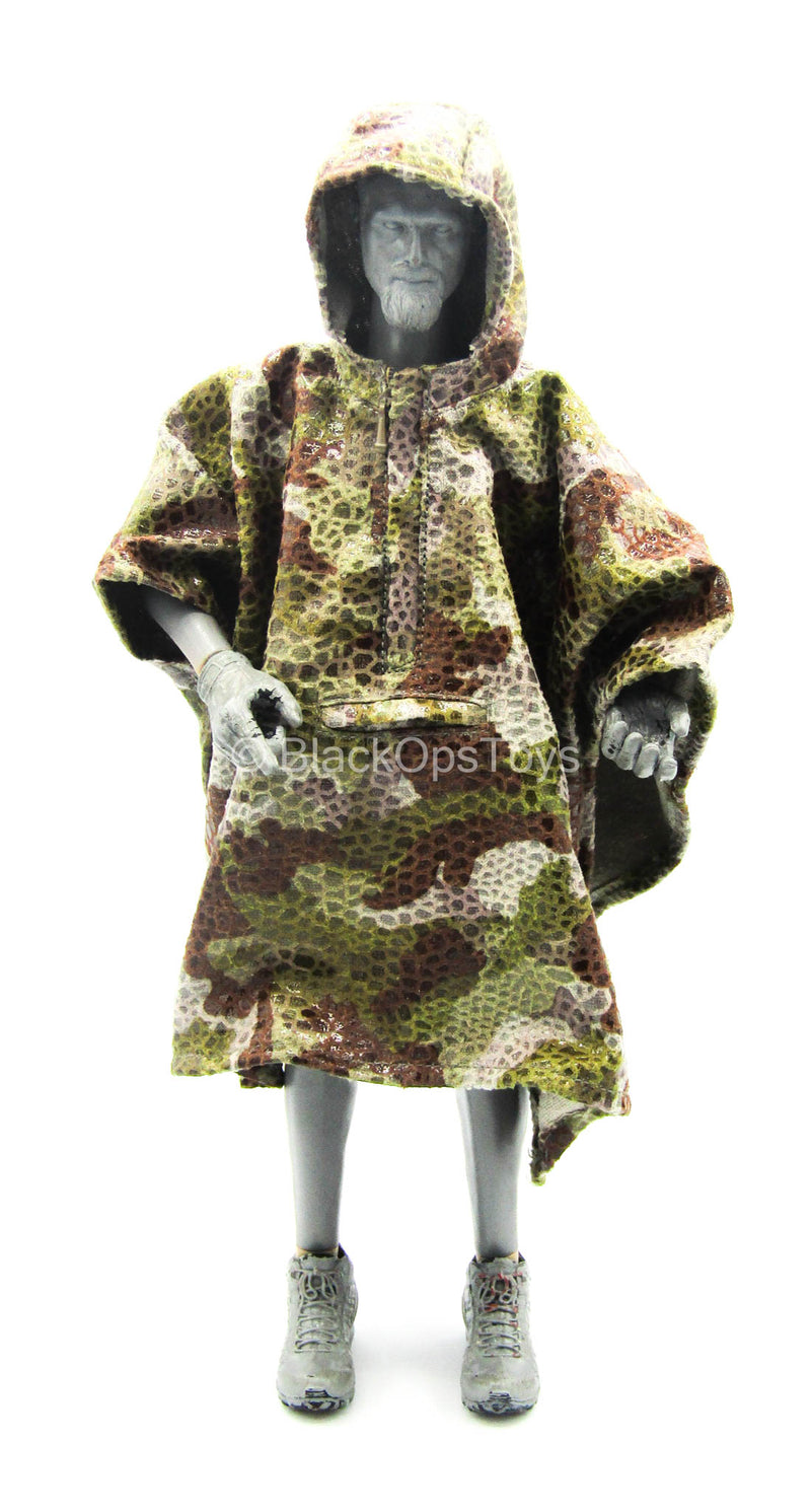 Load image into Gallery viewer, Gangsters Kingdom Spade 5 - Camo Poncho
