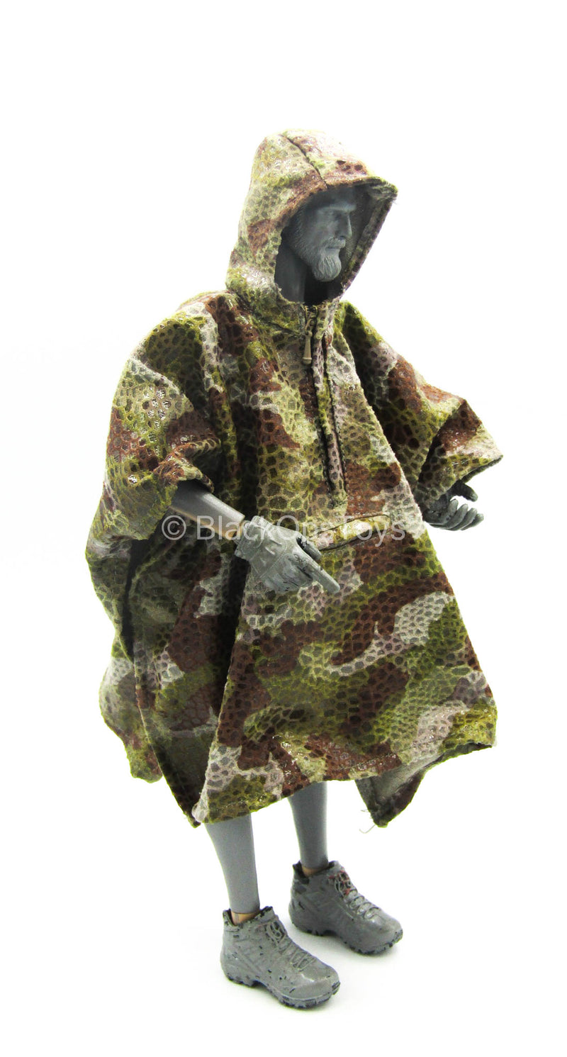 Load image into Gallery viewer, Gangsters Kingdom Spade 5 - Camo Poncho
