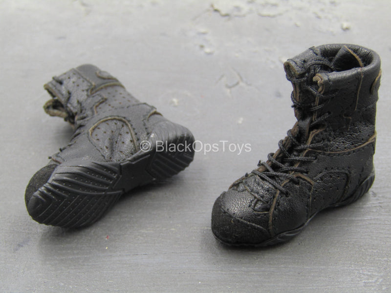 Load image into Gallery viewer, Female Work Wear - Black Leather-Like Boots (Foot Type)
