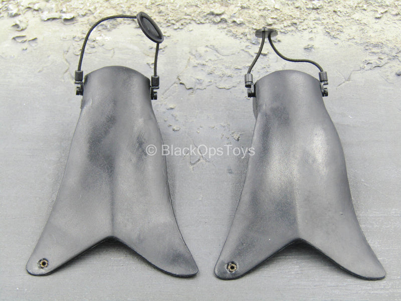 Load image into Gallery viewer, Navy Seal HALO UDT Jumper - Black Diving Fins (x2)

