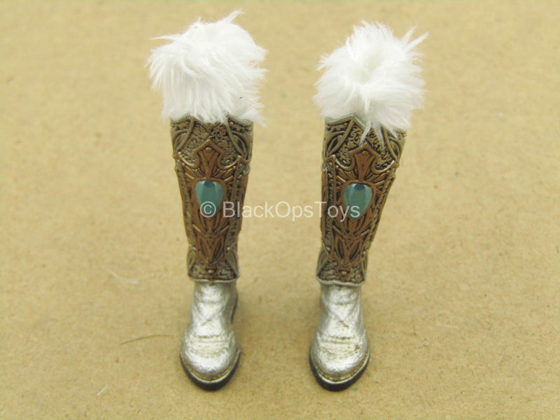 Load image into Gallery viewer, 1/12 - Tariah Silver Valkyrie - Silver Like Boots w/Greaves Set
