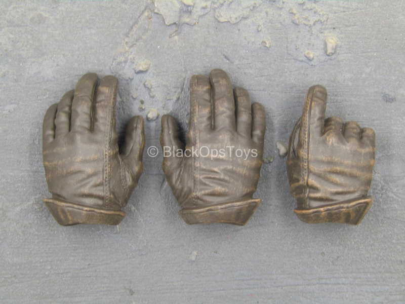 Load image into Gallery viewer, Star Wars - Han Solo - Brown Gloved Hand Set (Type 1)
