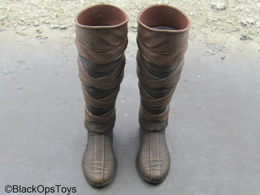 Ghosts Of Sparta - Brown Boots (Peg Type)