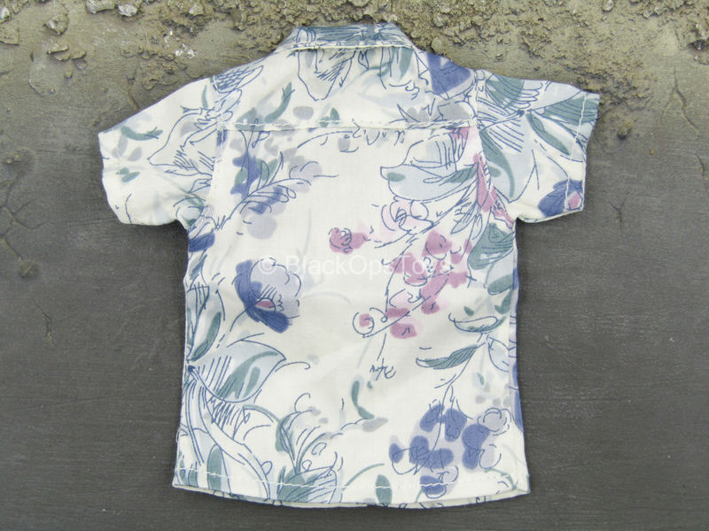 Load image into Gallery viewer, 80&#39;s Tropical Shirt w/Tan Shorts &amp; Brown Leather Like Sandals
