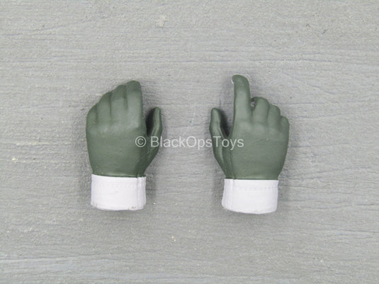 WWII - Big Mama - Tanya - Dark Green & Grey Gloved Hand Set