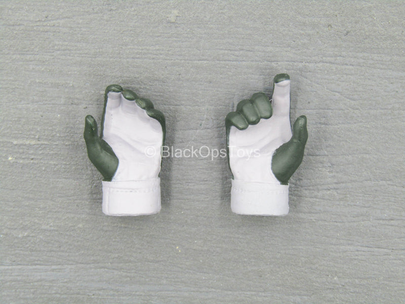 Load image into Gallery viewer, WWII - Big Mama - Tanya - Dark Green &amp; Grey Gloved Hand Set
