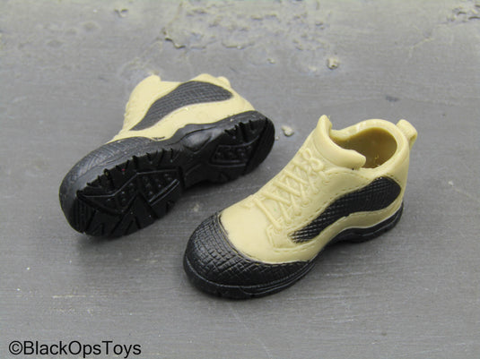 Black & Tan Rubber Shoes (Foot Type)