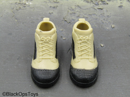 Black & Tan Rubber Shoes (Foot Type)