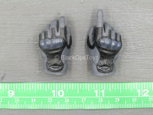 Phantom Modern Version - Black & Grey Right Triggered Gloved Hand Set