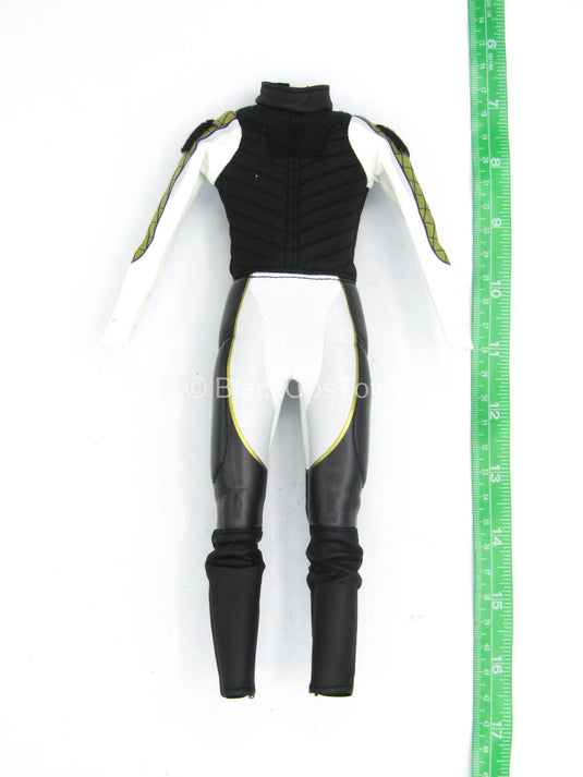 Destiny 2 - Hunter Calus's Select - White, Black, & Gold Body Suit