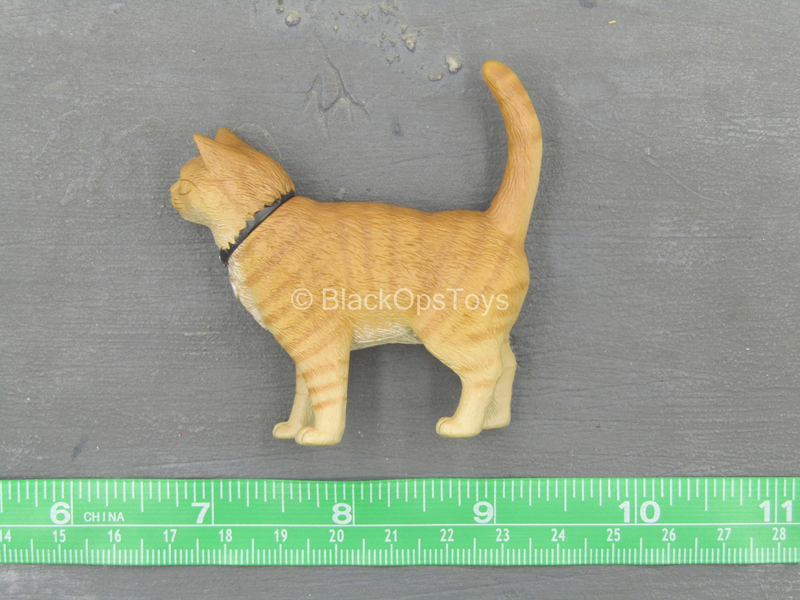 Load image into Gallery viewer, Captain Marvel - Flerken Cat "Goose"
