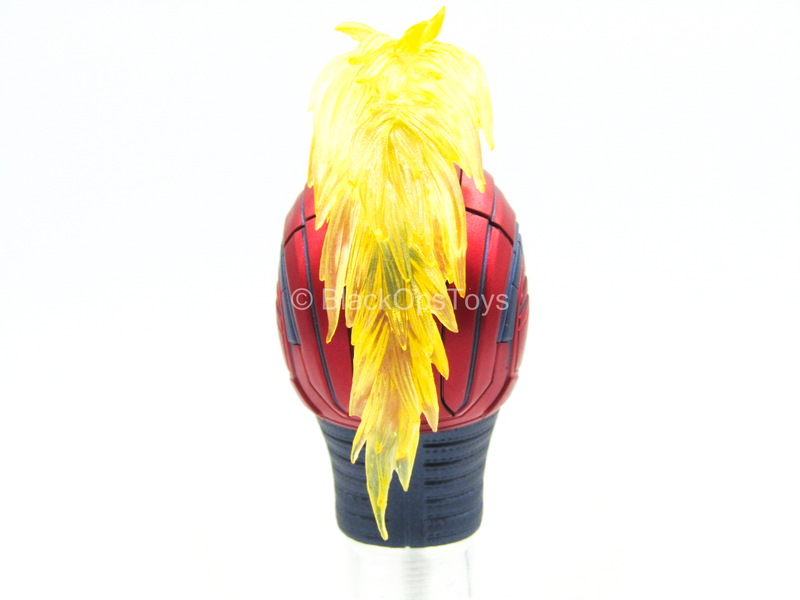 Load image into Gallery viewer, Captain Marvel - Female Body w/Head Sculpt &amp; Light Up Action
