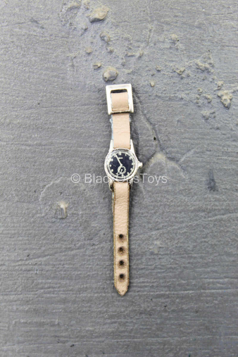 Load image into Gallery viewer, WWII - Stalingrad - Major Konig - Tan Wrist Watch
