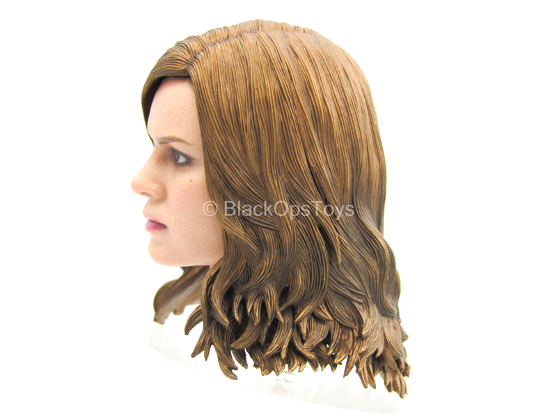 Load image into Gallery viewer, Captain Marvel - Female Head Sculpt In Brie Larson Likeness
