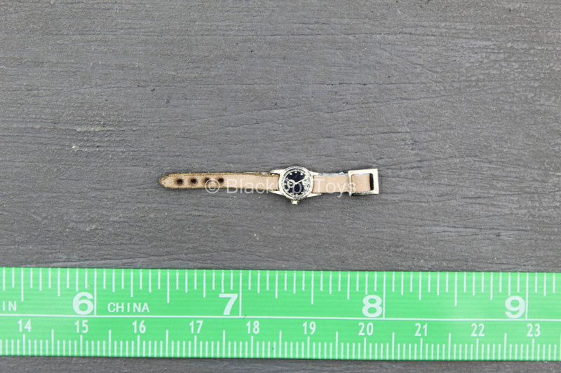 Load image into Gallery viewer, WWII - Stalingrad - Major Konig - Tan Wrist Watch
