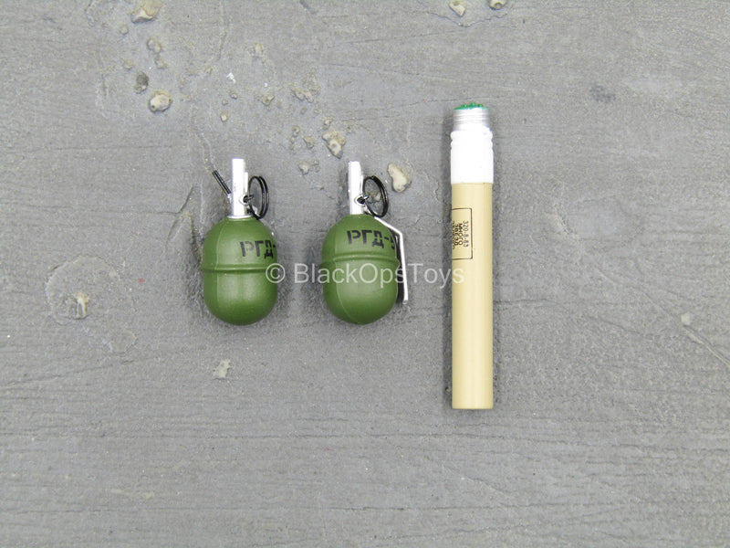 Load image into Gallery viewer, Russian Motorized Rifle Brigade - Grenades &amp; Flare
