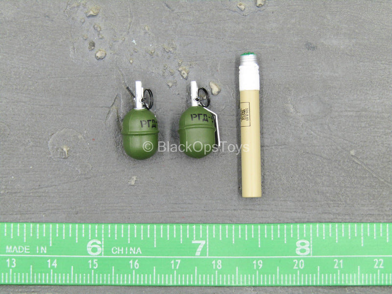 Load image into Gallery viewer, Russian Motorized Rifle Brigade - Grenades &amp; Flare
