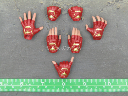 Captain Marvel - Red & Gold Like Female Hand Set