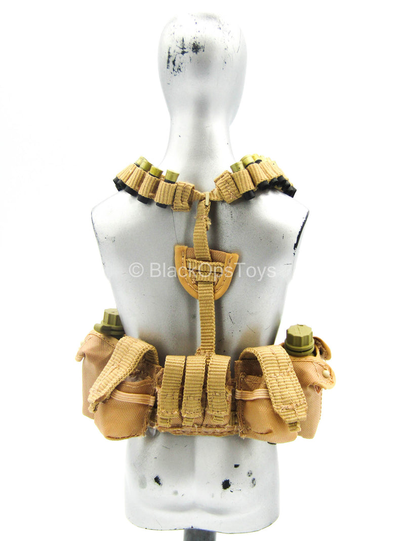 Load image into Gallery viewer, GI JOE - Flint - Tan MOLLE Harness w/Canteen &amp; Shotgun Shell Set
