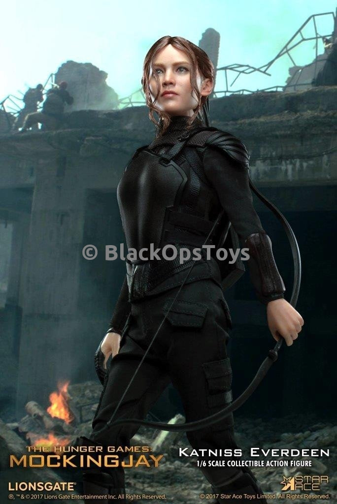 Load image into Gallery viewer, Hunger Games Katniss Everdeen Bow &amp; Arrow Shooting Hands Set
