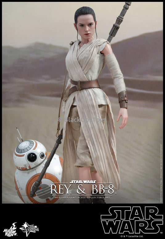 Star Wars The Force Awakens 1/6th scale Rey and BB-8 Female Forearm Gauntlet & Shoulder Pad