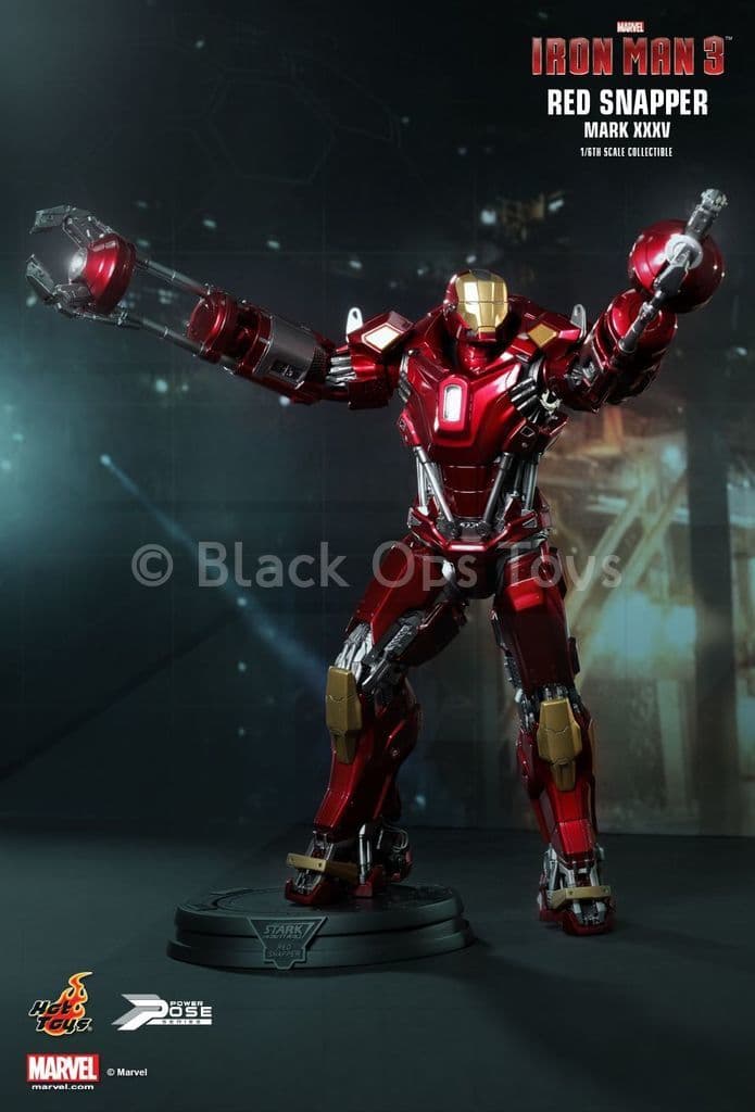 Load image into Gallery viewer, Iron Man 3 - Mark XXXV Red Snapper - MINT IN BOX
