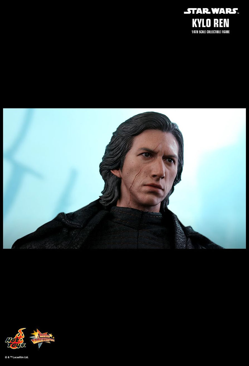 Load image into Gallery viewer, Star Wars - The Rise of Skywalker - Kylo Ren - MINT IN BOX
