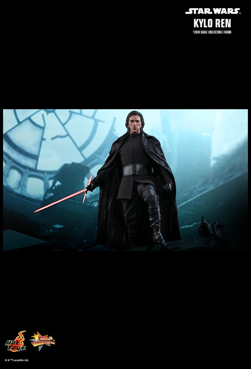 Load image into Gallery viewer, Star Wars - The Rise of Skywalker - Kylo Ren - MINT IN BOX
