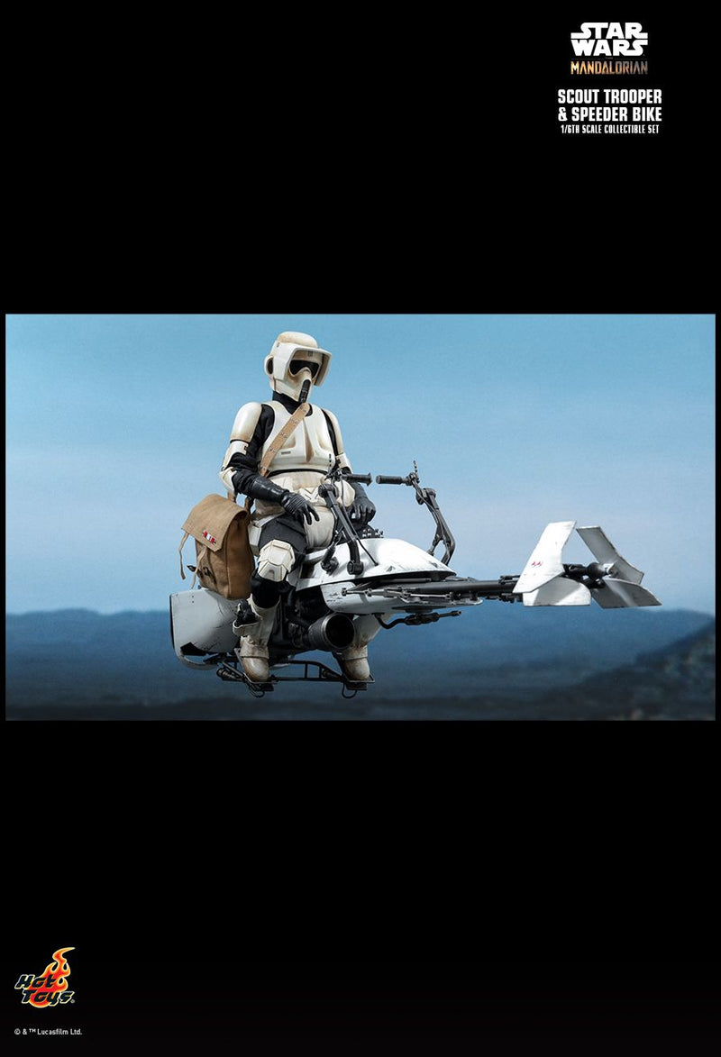 Load image into Gallery viewer, The Mandalorian - Scout Trooper &amp; Speeder Bike - MINT IN BOX
