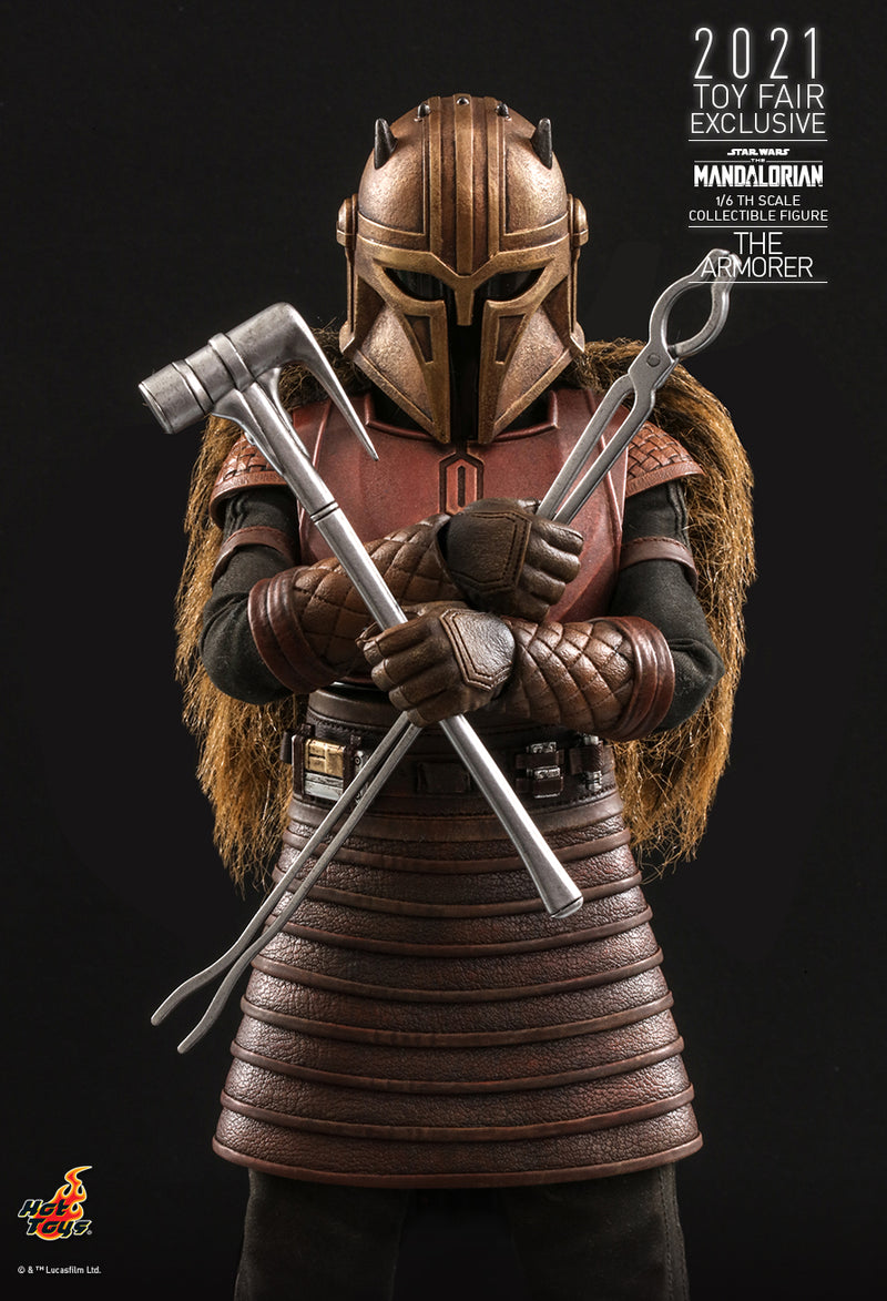 Load image into Gallery viewer, Star Wars - The Armor - Base Figure Stand w/Diorama Backdrop
