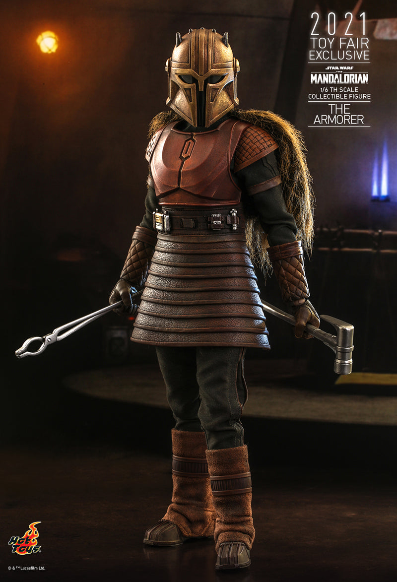 Load image into Gallery viewer, Star Wars - The Armor - Base Figure Stand w/Diorama Backdrop

