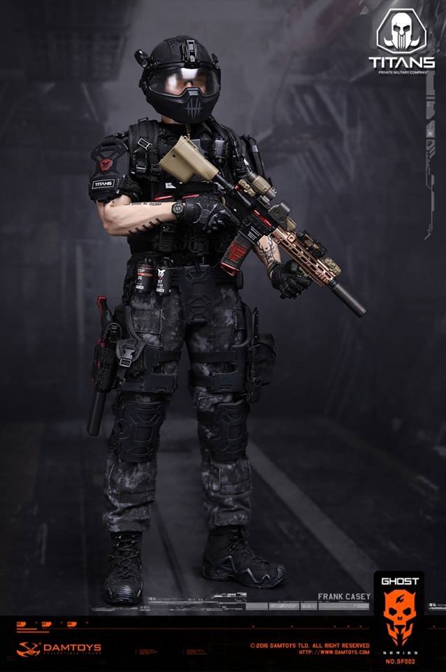 Load image into Gallery viewer, Ghost Series Titans - Kryptek Camo Uniform Set
